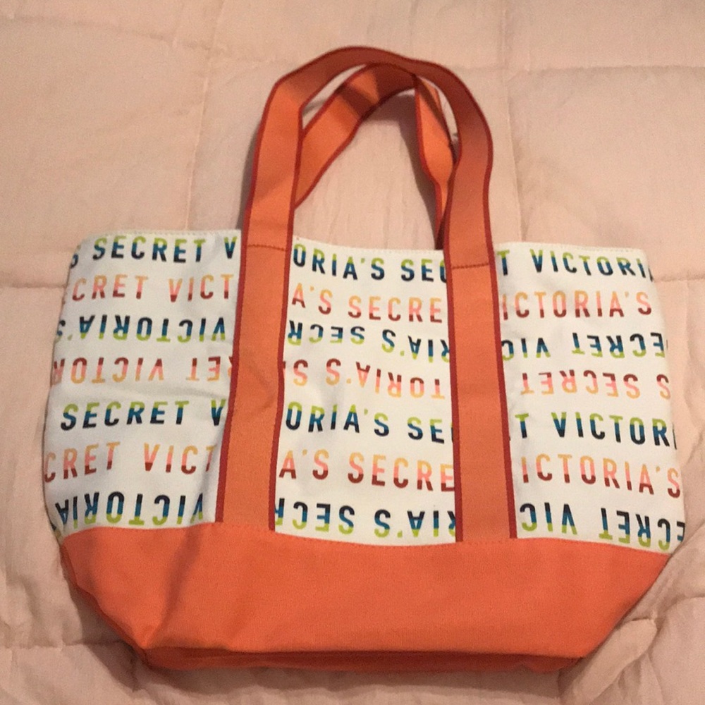 Victoria Secret Tote!